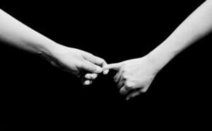 How to Break Free From A Narcissist’s Pull