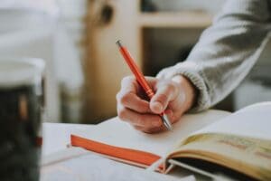 5 Daily Habits That Strengthen Self-Worth